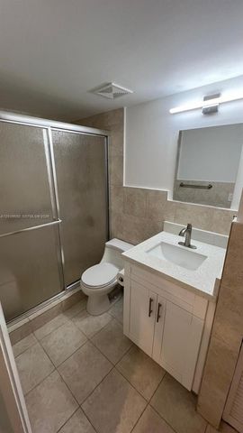 8807 SW 130th Pl 102, Miami, FL 33186