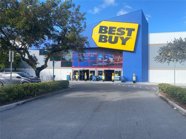 8807 SW 130th Pl 102, Miami, FL 33186