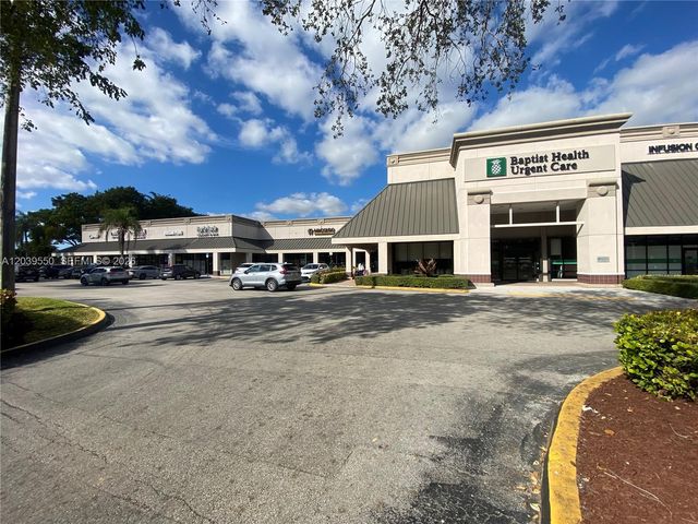 8807 SW 130th Pl 102, Miami, FL 33186