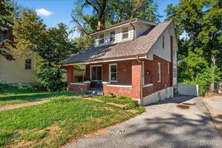 619 N Bompart Avenue, St Louis, MO 63119