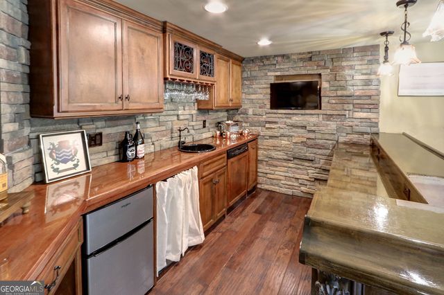 5160 Millwood Drive, Canton, GA 30114