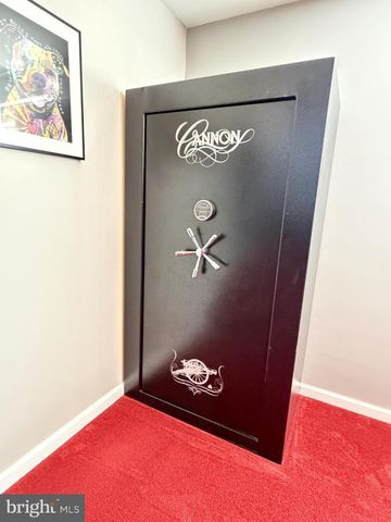 91 LONGWOOD DR, Sicklerville, NJ 08081