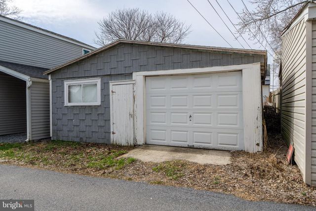 309 S CHERRY ST, Manheim, PA 17545