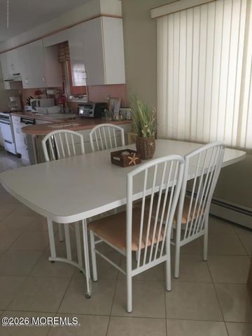 4 Brunswick Place, Point Pleasant Beach, NJ 08742