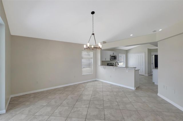 1007 CRISTELLE JEAN DRIVE, Ruskin, FL 33570