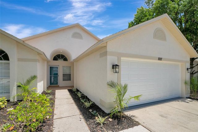1007 CRISTELLE JEAN DRIVE, Ruskin, FL 33570