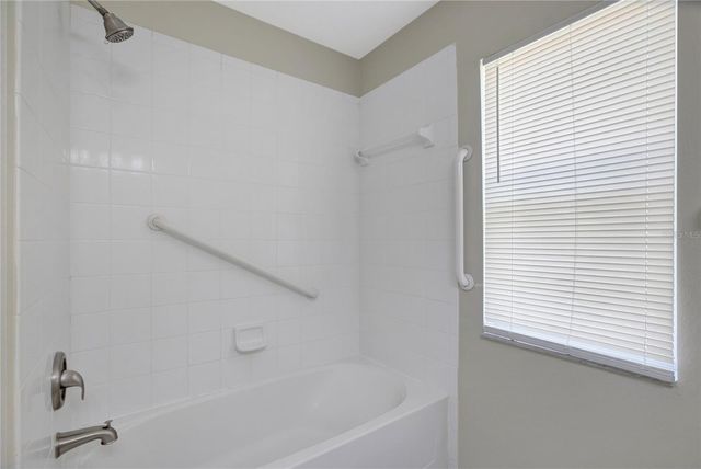 1007 CRISTELLE JEAN DRIVE, Ruskin, FL 33570