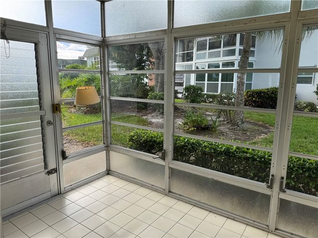 2800 Indian River Boulevard J3, Vero Beach, FL 32960