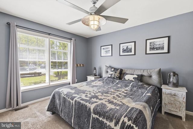 6 KINGS CT, Elkton, MD 21921