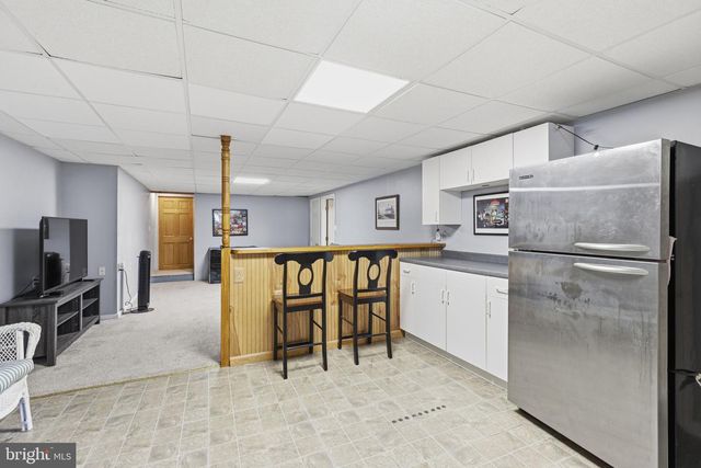 6 KINGS CT, Elkton, MD 21921