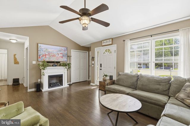 6 KINGS CT, Elkton, MD 21921