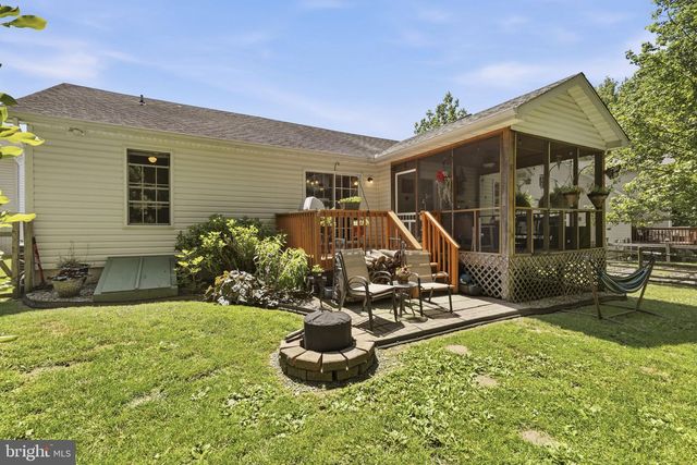 6 KINGS CT, Elkton, MD 21921