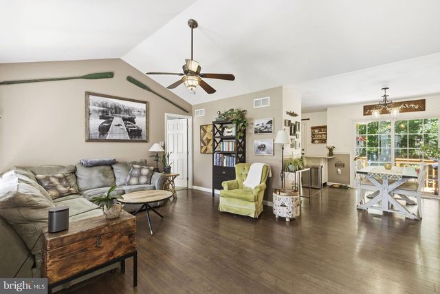 6 KINGS CT, Elkton, MD 21921
