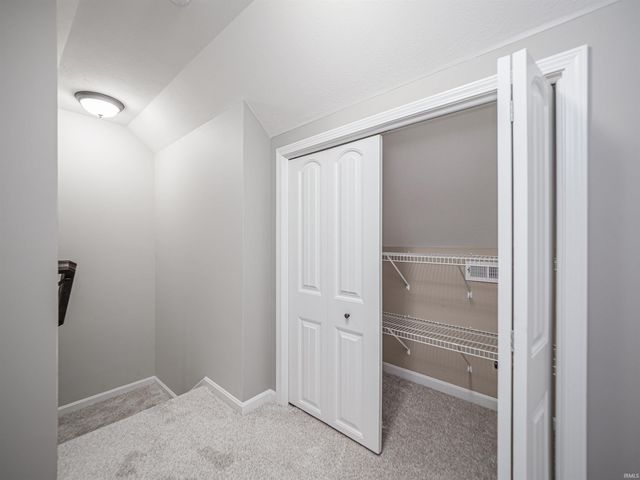 3142 Helmsford Court, Evansville, IN 47715