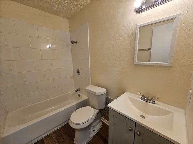 110 Muleta Drive, Oak Point, TX 75068