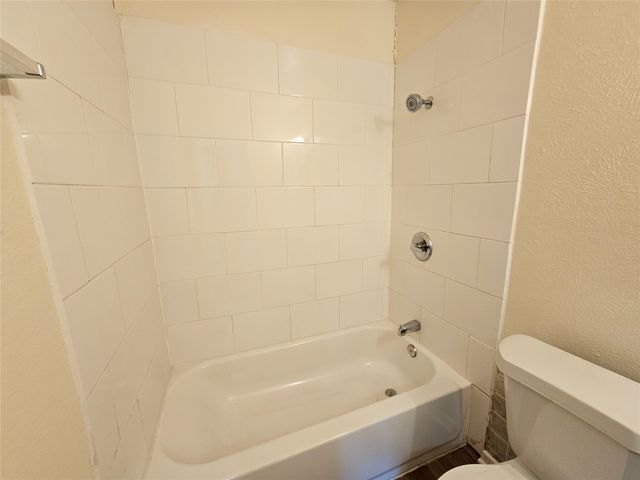 110 Muleta Drive, Oak Point, TX 75068