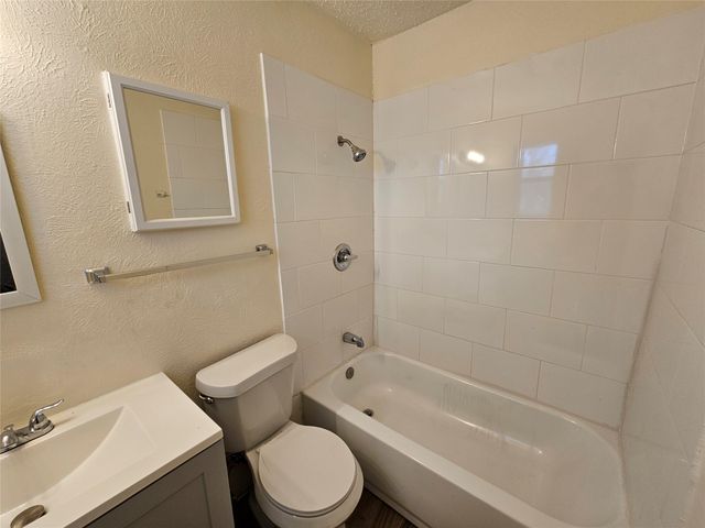 110 Muleta Drive, Oak Point, TX 75068