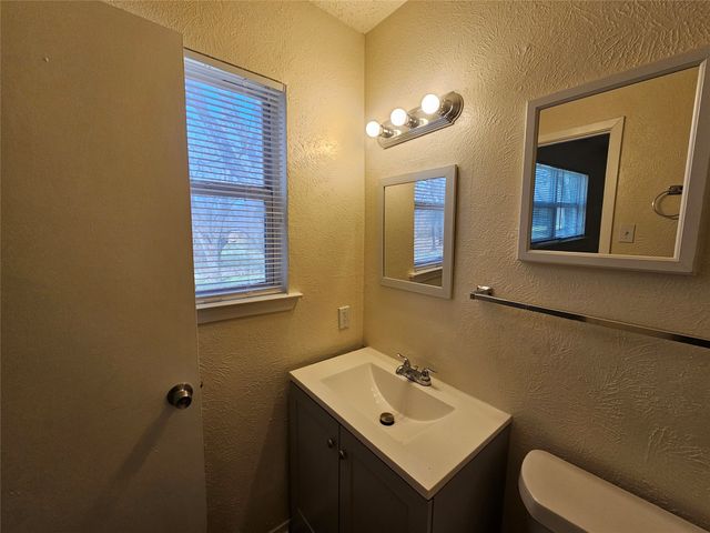 110 Muleta Drive, Oak Point, TX 75068