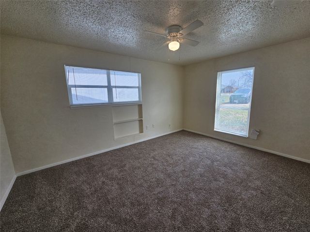 110 Muleta Drive, Oak Point, TX 75068