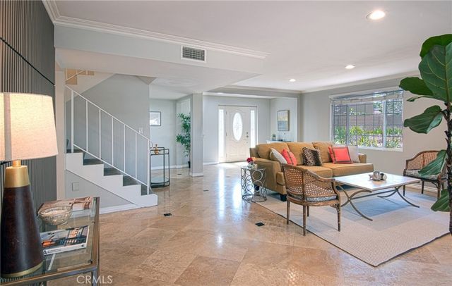 34 Senisa, Irvine, CA 92612