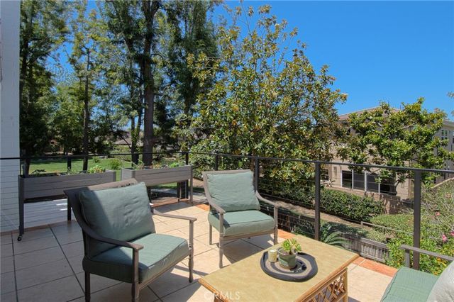 34 Senisa, Irvine, CA 92612