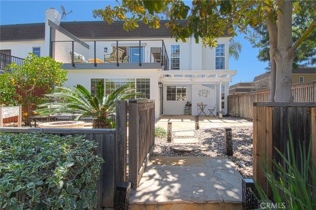 34 Senisa, Irvine, CA 92612