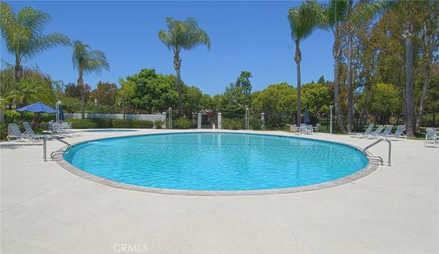 34 Senisa, Irvine, CA 92612