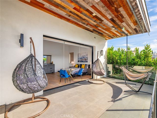 619 S Orange, Los Angeles, CA 90036