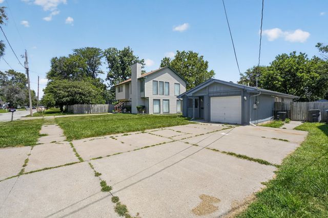 2819 S 9TH Street, Council Bluffs, IA 51501