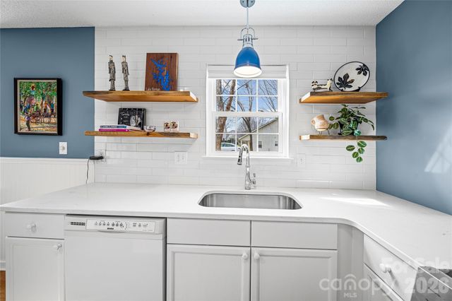 191 Oak Village Parkway, Mooresville, NC 28117