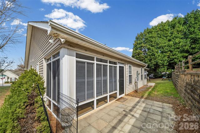 191 Oak Village Parkway, Mooresville, NC 28117