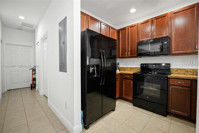 14661 SW 9th Street 1809, Pembroke Pines, FL 33027