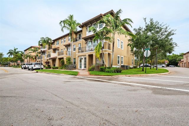 14661 SW 9th Street 1809, Pembroke Pines, FL 33027