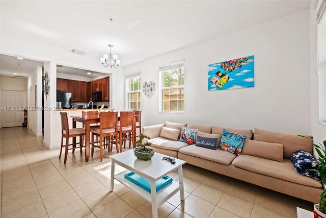 14661 SW 9th Street 1809, Pembroke Pines, FL 33027