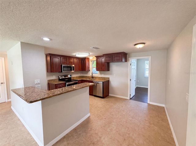 7037 GREEN STREET, New Port Richey, FL 34652