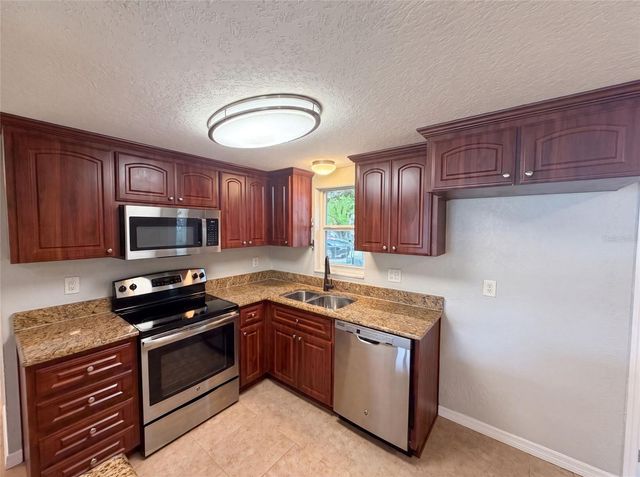 7037 GREEN STREET, New Port Richey, FL 34652