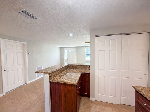 7037 GREEN STREET, New Port Richey, FL 34652
