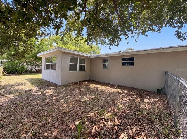 7037 GREEN STREET, New Port Richey, FL 34652