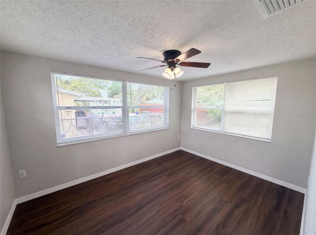 7037 GREEN STREET, New Port Richey, FL 34652