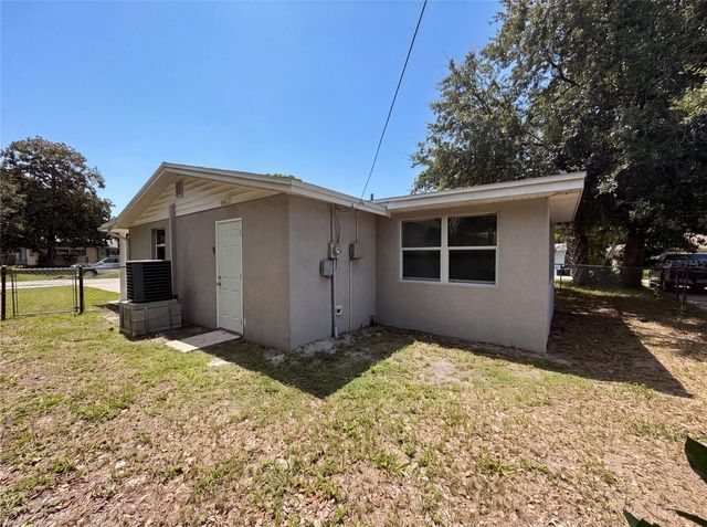 7037 GREEN STREET, New Port Richey, FL 34652