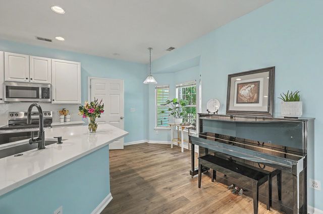 489 Antebellum Lane, Mount Pleasant, SC 29464