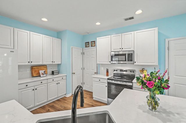 489 Antebellum Lane, Mount Pleasant, SC 29464