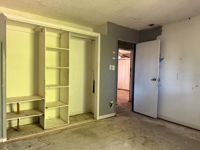 7875 Ann Arbor Way, Sacramento, CA 95832