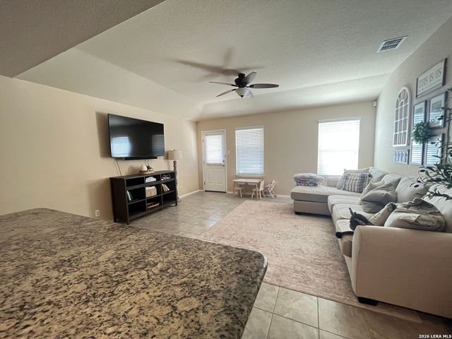 8919 BOWEN BR, San Antonio, TX 78254