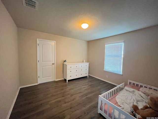 8919 BOWEN BR, San Antonio, TX 78254
