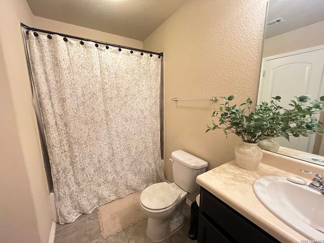 8919 BOWEN BR, San Antonio, TX 78254
