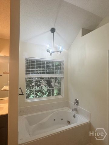 75 Oak Ridge Circle, Richmond Hill, GA 31324
