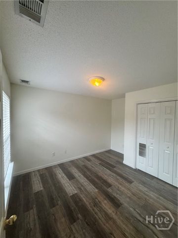 75 Oak Ridge Circle, Richmond Hill, GA 31324