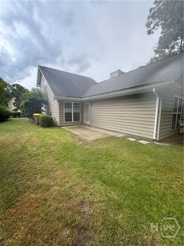 75 Oak Ridge Circle, Richmond Hill, GA 31324