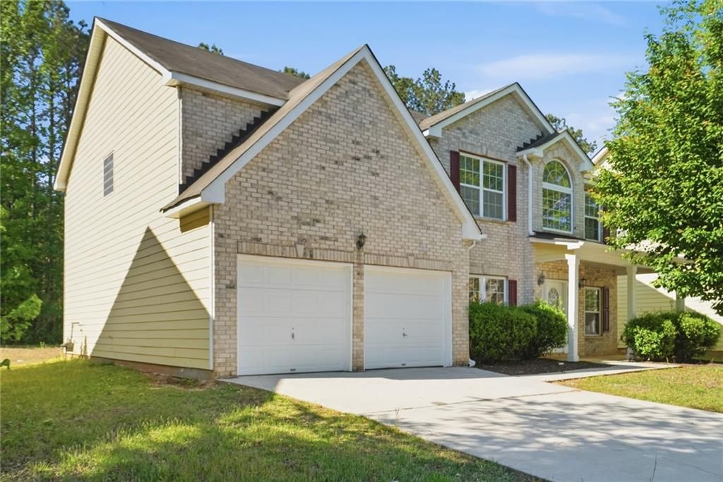 4969 Locherby Drive, Fairburn, GA 30213